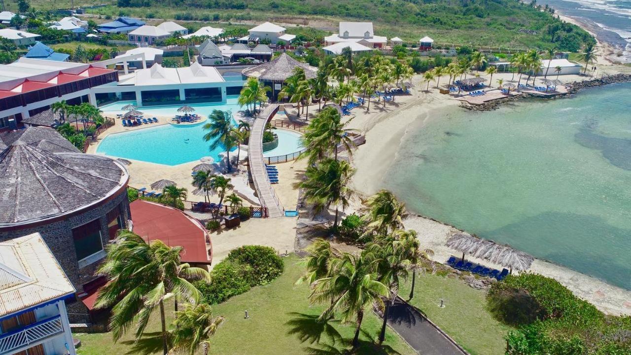 Romantique Et Bel Appartement En Bord De La Mer, Piscine Surveillee Et Belle Plage A 50M Saint-Francois  Eksteriør billede